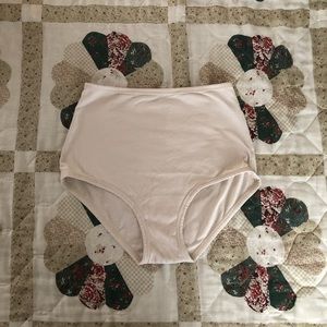 ARQ high rise underwear size medium cotton